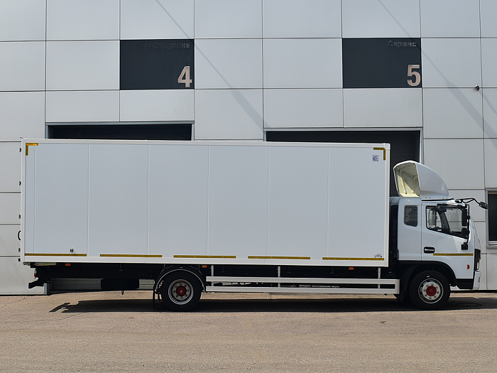 Изотермический фургон DongFeng C120L